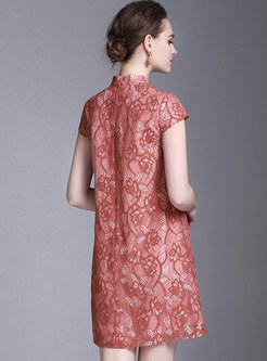 Retro Floral Lace Short Sleeve Shift Dress