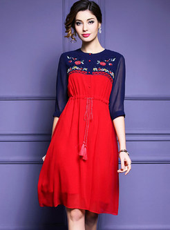 Splicing Embroidered Three Quarters Sleeve Skater Dress