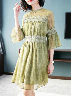 Green Lace Splicing Flare Sleeve Skater Dress