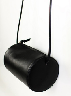 Brief Black Zipper Pocket Barrel Crossbody Bag