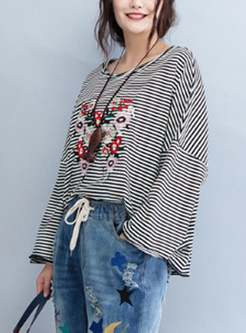 Striped Embroidered Loose O-neck T-shirt