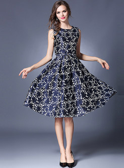 Blue Jacquard Sleeveless Slim A-line Dress