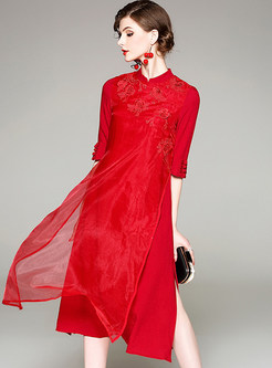 Red Stereoscopic Embroidered Half Sleeve Shift Dress