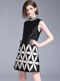 Black Jacquard Embroidered Sleeveless Short Dress