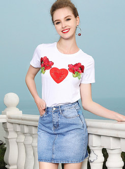 Heart Flower Embroidered Slim T-shirt