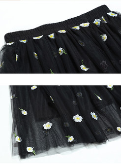 Chic Lace Floral Print Pleated Skirt