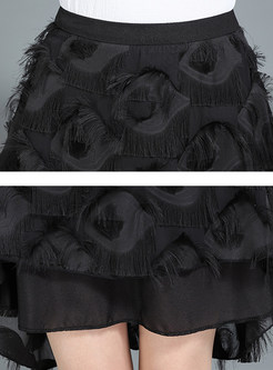Black Tassel Feather Slim Skirt