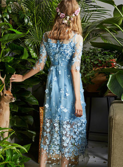 Elegant Blue Stereoscopic Flower Mesh Slim Dress