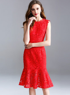 Red Sleeveless Lace Party Dress