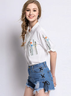 Casual V-neck Embroidery Flare Sleeve Blouse