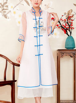 White Vintage Embroidery Single-breasted Coat 