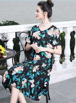 Chic Flower Print Midi Dress