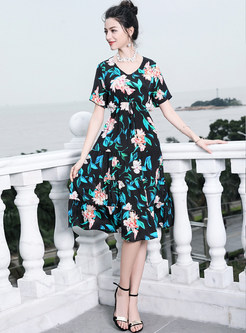 Chic Flower Print Midi Dress