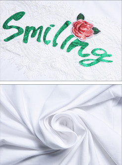 White V-neck Letter Print T-shirt