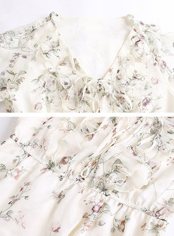 Chic Floral Print V-neck Chiffon Dress