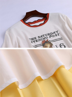 White Print T-shirt & Hit Color Pleated Skirt