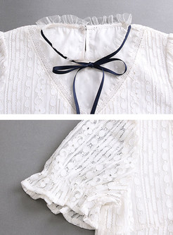 Sweet Hollow Out Lace Blouse