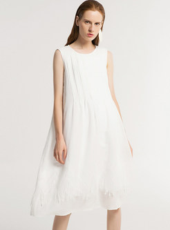 White Sleeveless Embroidery Shift Dress