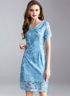 Blue V-neck Embroidery Slim Sheath Dress