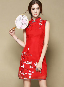 Red Vintage Silk Stand Collar Cheongsam