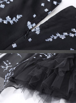 Black Stylish Sleeveless Stitching Dress