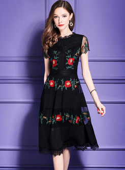 Black Lace Floral Embroidery A Line Dress