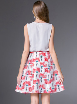 Brief Sleeveless White Tanks & Fashion Print A Line Skirt