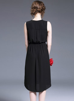 Black Sleeveless Split Lace A Line Dress