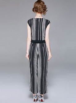 Brief Short Sleeve Striped Top & Casual Striped Wide Leg Pants
