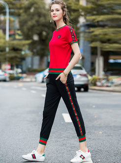 Street Red Round Neck T-shirt & Black Pencil Pants