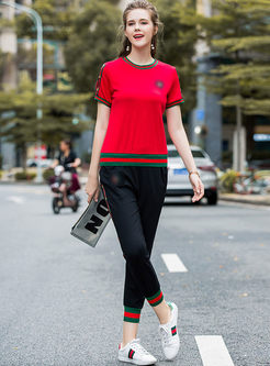 Street Red Round Neck T-shirt & Black Pencil Pants