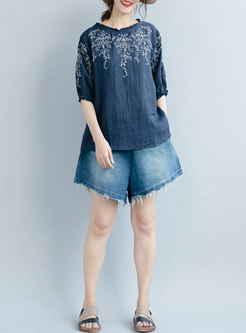 Chic Embroidery Loose Half Sleeve Top