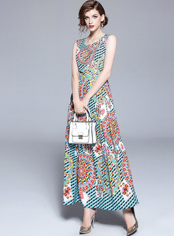 Chic Floral Print Waist Maxi Dress