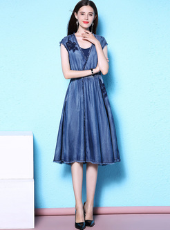 Stylish Lace V-neck Denim Dress