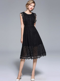 Black Sleeveless Lace Hollow Out Prom Dress
