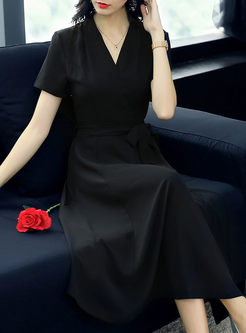 Black V-neck Short Sleeve A Line Dress