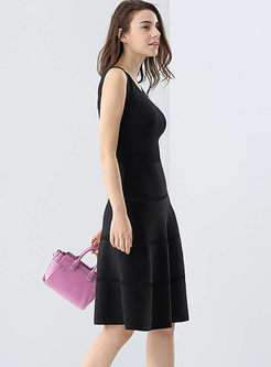 Black Brief Sleeveless Knitted Dress