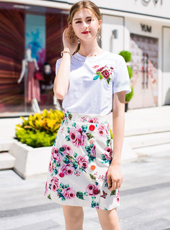 White Embroidery T-shirt & Fashion Skirt