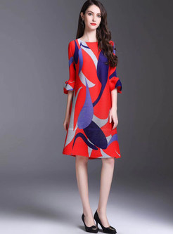 Fashion Flare Sleeve Printing Shift Dress
