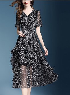 Fashion V-neck Chiffon Print Double-layered Dress
