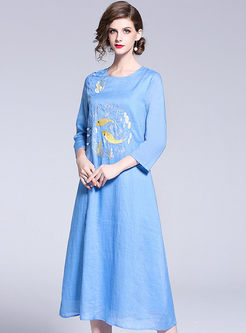 Vintage Blue Embroidered O-neck Loose Dress