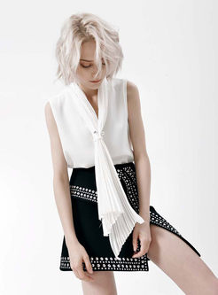 Pure Color Sleeveless Asymmetric Blouse With Tie