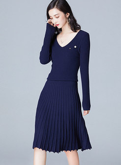 Fashion Sapphire Blue Plus Size Pleated Knitted Dress