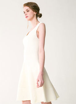 White Sleeveless Slash Neck Slim Knitted Dress