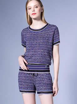 Stylish Blue Color-block Knitted Top & High Waist Shorts