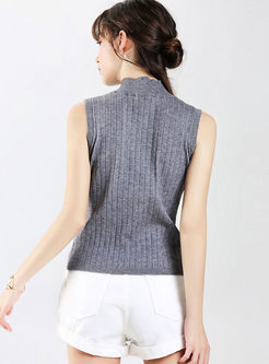 Solid Color Turtle Neck Sleeveless Knitted Top