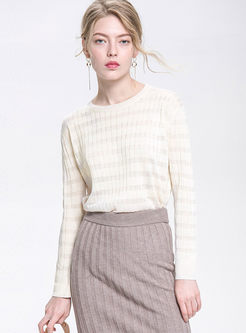 Loose Solid Color See Through O-neck Side-slit Knitted Sweater