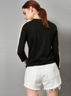 Color-blocked Splicing Letter Slim Knitted Blouse