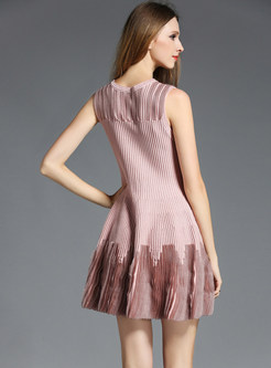 Pink V-neck Sleeveless Gauze Knitted Slim Mini Dress