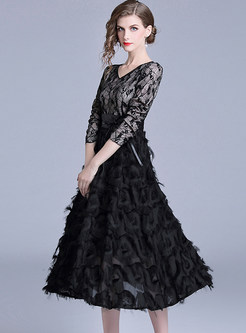 Stylish V-neck Lace Splicing Feather Tassel Dress